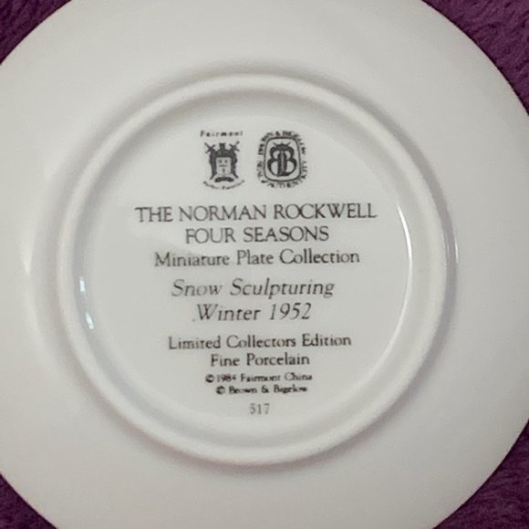 517 Snow Sculpturing - Norman Rockwell Four Seasons Miniature Plate Collection - Picture 4 of 5